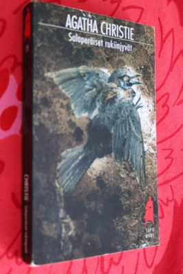 Agatha Christie : Salaperäiset rukiinjyvät  (SAPO 7.p. 1996)