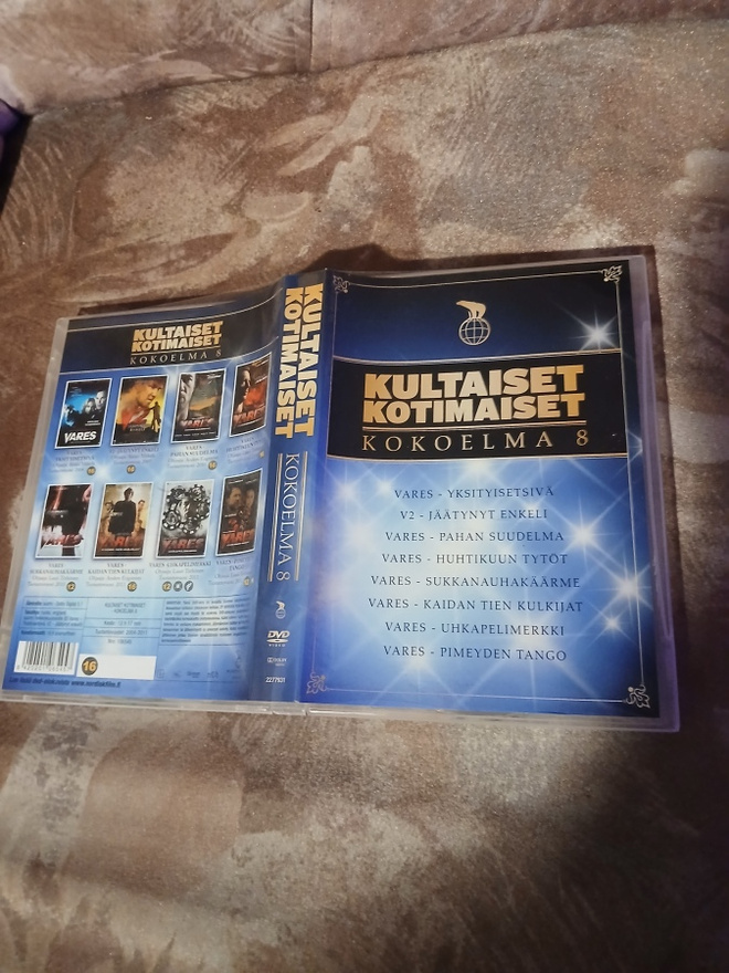 Kultaiset Kotimaiset - Vares Collection 8DVD BOXI
