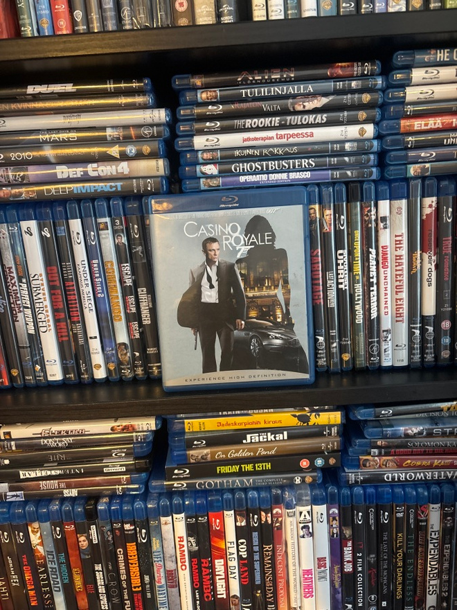 007 Casino Royale (2007) suomijulkaisu