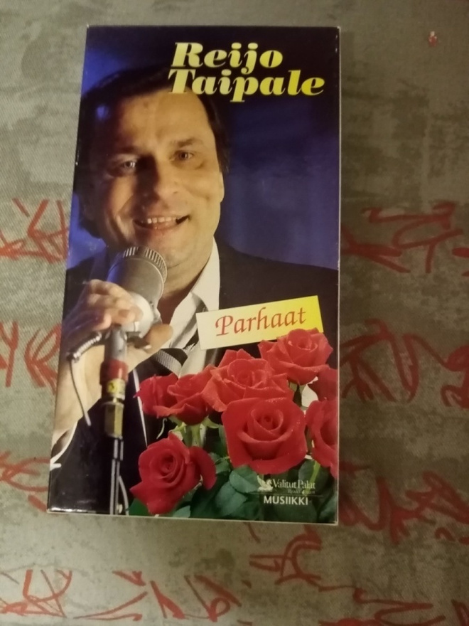 3 C-kasetti box :  Reijo Taipale :  Parhaat