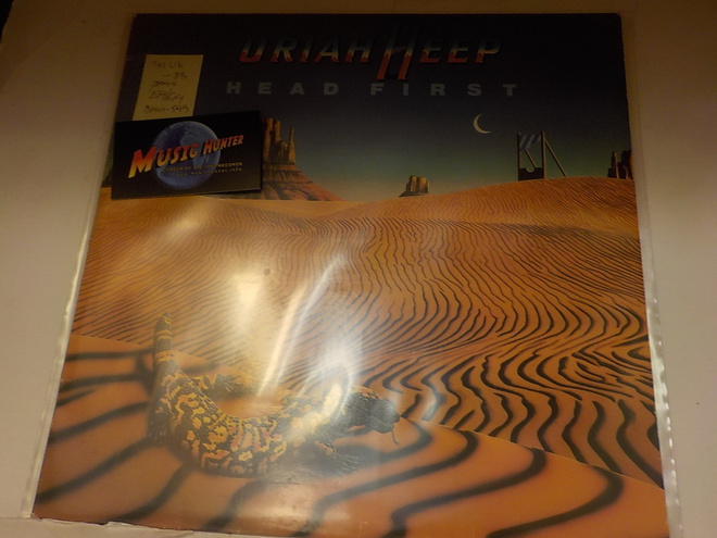 URIAH HEEP - HEAD FIRST EX+/EX+ UK 1983 LP