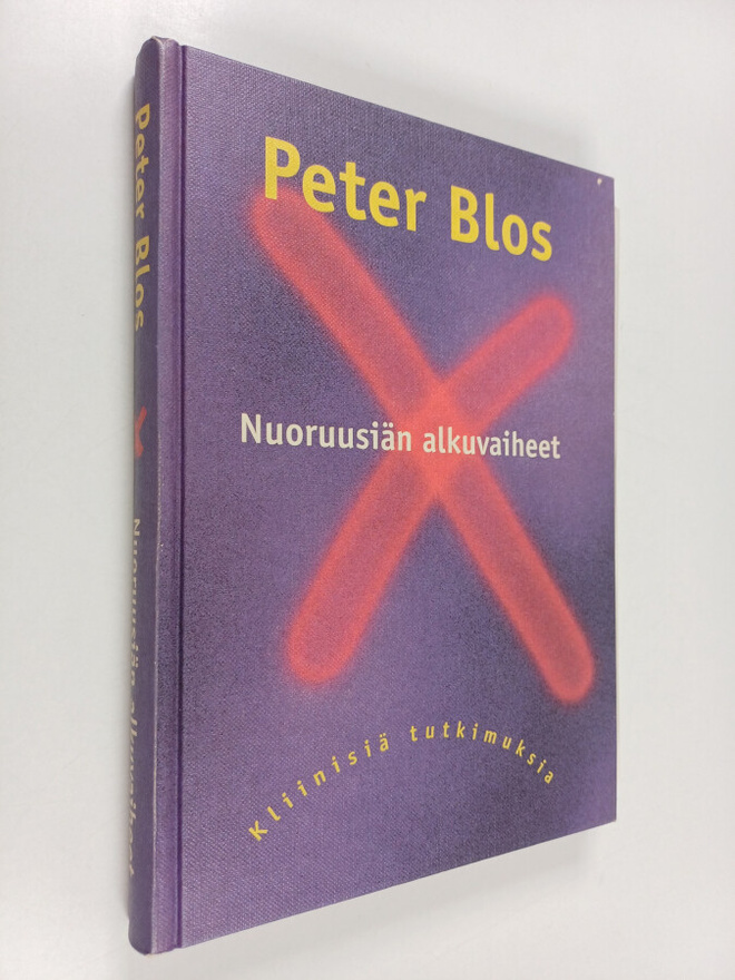 Peter Blos : Nuoruusiän alkuvaiheet : kliinisiä tutkimuksia