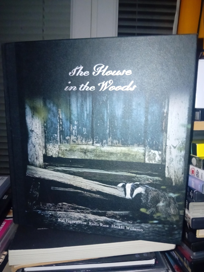 Willamo ym.: The House in the Woods ( SIS POSTIKULU )