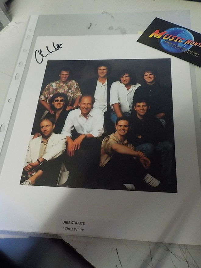 DIRE STRAITS KUVA CHRIS WHITEN NIMMARILLA