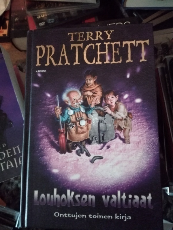Terry pratchett louhoksen vartijat
