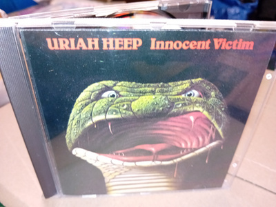 CD Uriah Heep  : Innocent Victim ( SIS POSTIKULU )