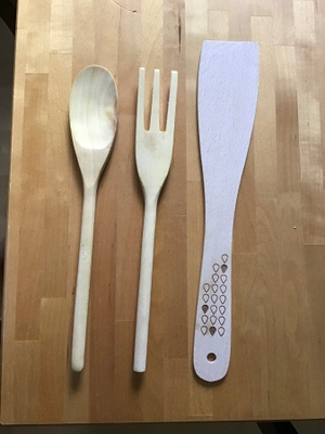 Puiset keittiövälineet