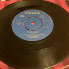 LASSE MÅRTENSON: Hello Dolly * Varjojen yö . * FIN 1964 - pikkukuva 1