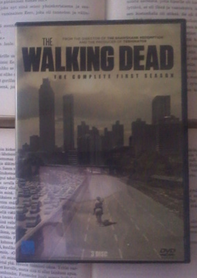 The Walking Dead: The Complete First Season (DVD)