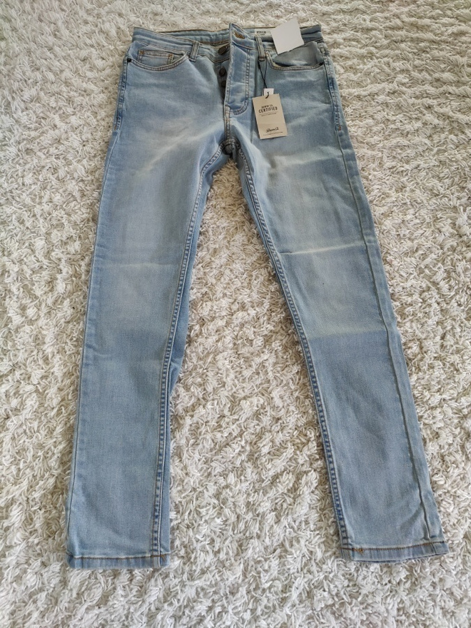 Uudet  farkut koko W28 30L