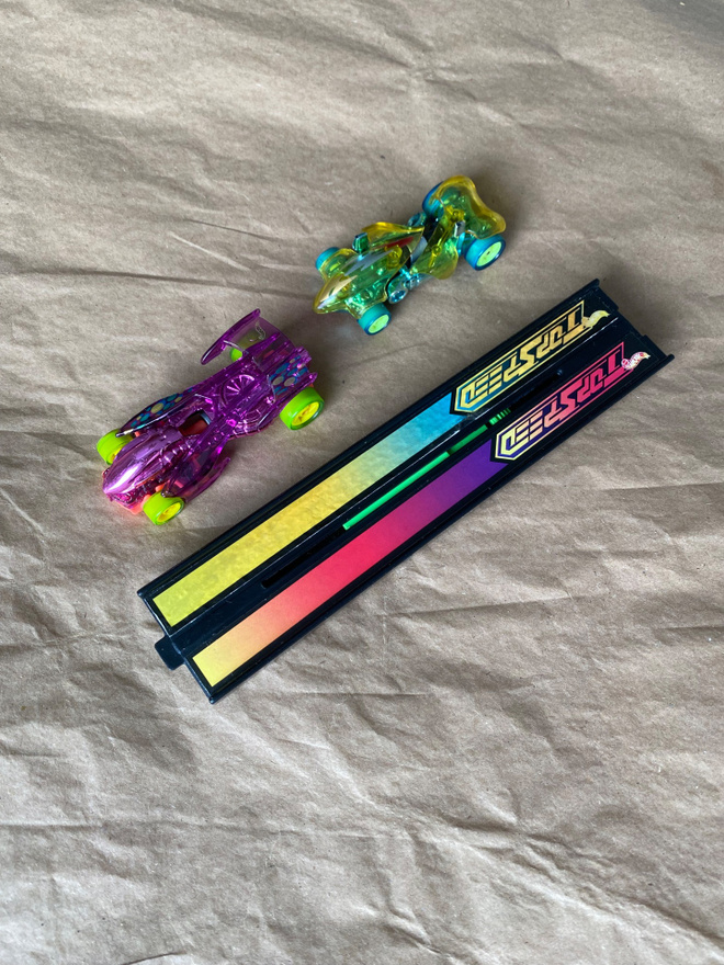 1994 Hot Wheels Top Speed Solar Flares Autot ja Laukaisin
