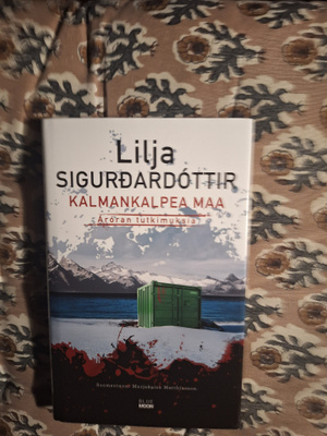 Lilja Sigurdardottir : Kalmankalpea maa 1p