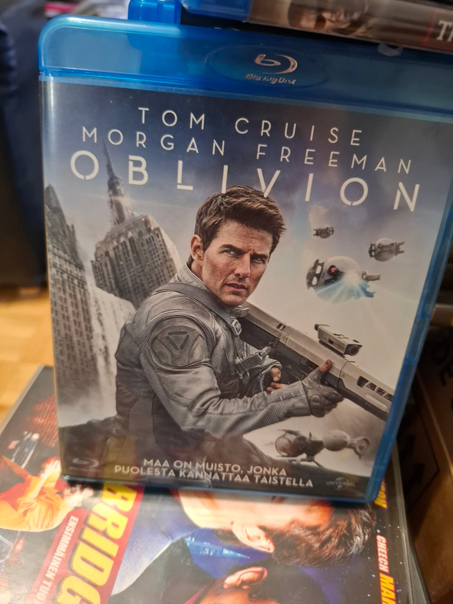 Oblivion Suomi Bluray