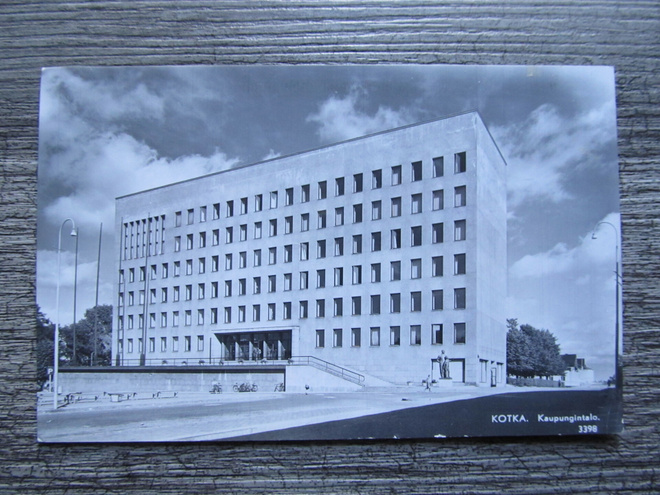 KOTKA.....kaupungintalo, vanhempi kortti.