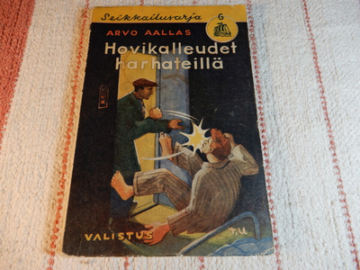 SEIKKAILUSARJA 6. ARVO AALLAS - HOVIKALLEUDET KARKUTEILLÄ