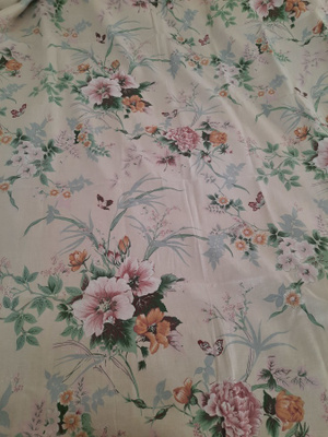 Kaunis kukkakangas 145x220cm