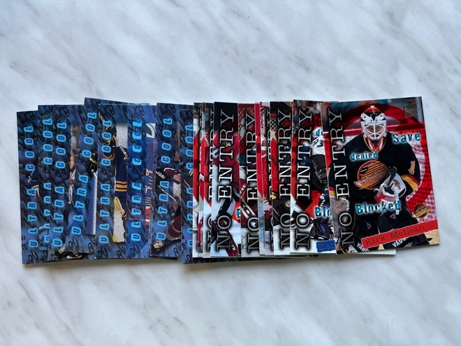1995-96 Ultra rivikortteja alkaen 0.25e/kpl