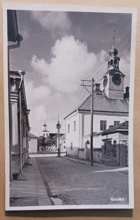 Rauma, Raatihuone, Pyhän Ristin kirkko, kaupunkia p. 1956
