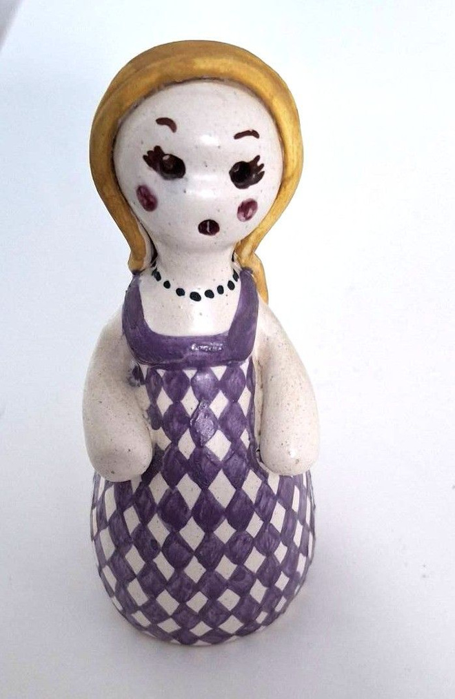 Kupittaan Saven naisfiguuri
