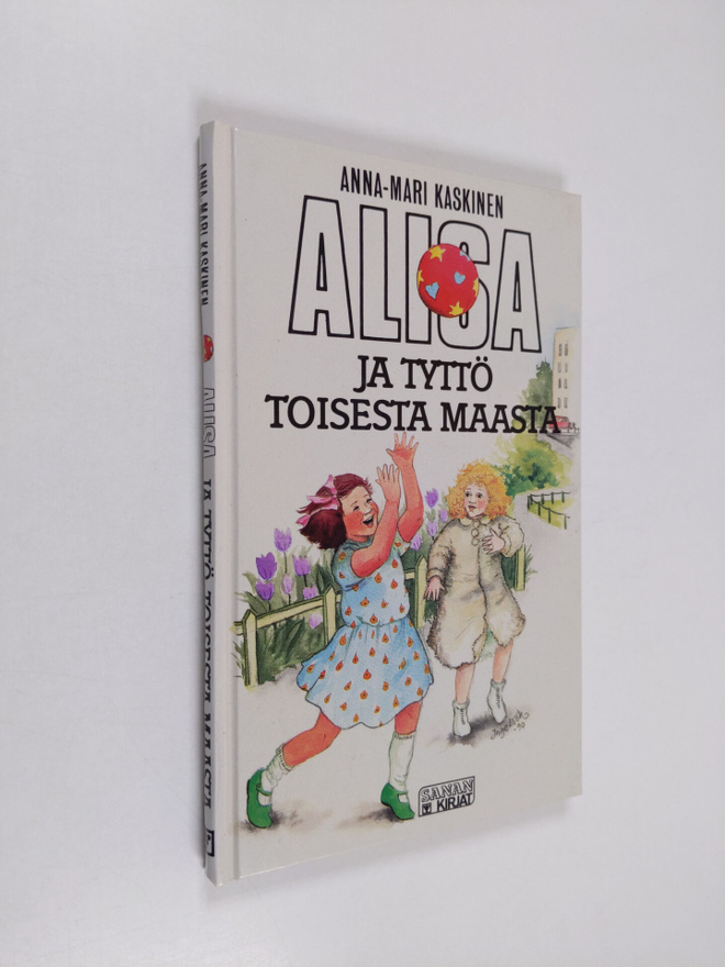 Anna-Mari Kaskinen : Alisa ja tyttö toisesta maasta