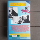VHS: Leikkikalugangsteri (Spede Pasanen, V-M Loiri 1969/?) - pikkukuva 2
