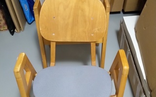 Ilmari Tapiovaara tuoli