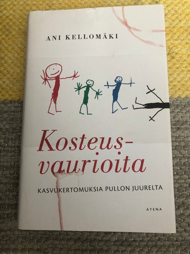 Kellomäki: Kosteusvaurioita-Kasvukertomuksia pullon juurelta