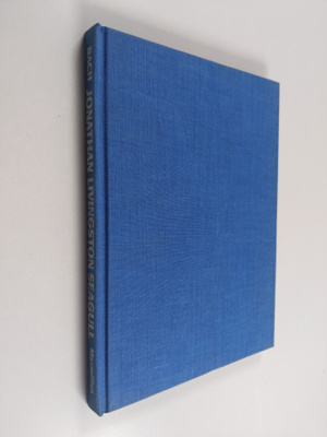 Richard Bach : Jonathan Livingston Seagull : a story
