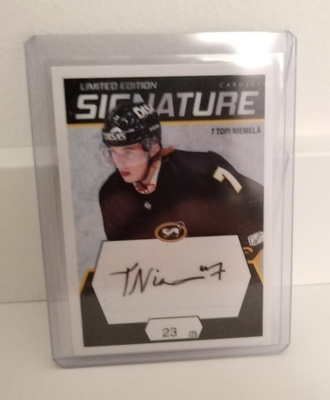 2021-22 Cardset Topi Niemelä Signature, Kärpät /25