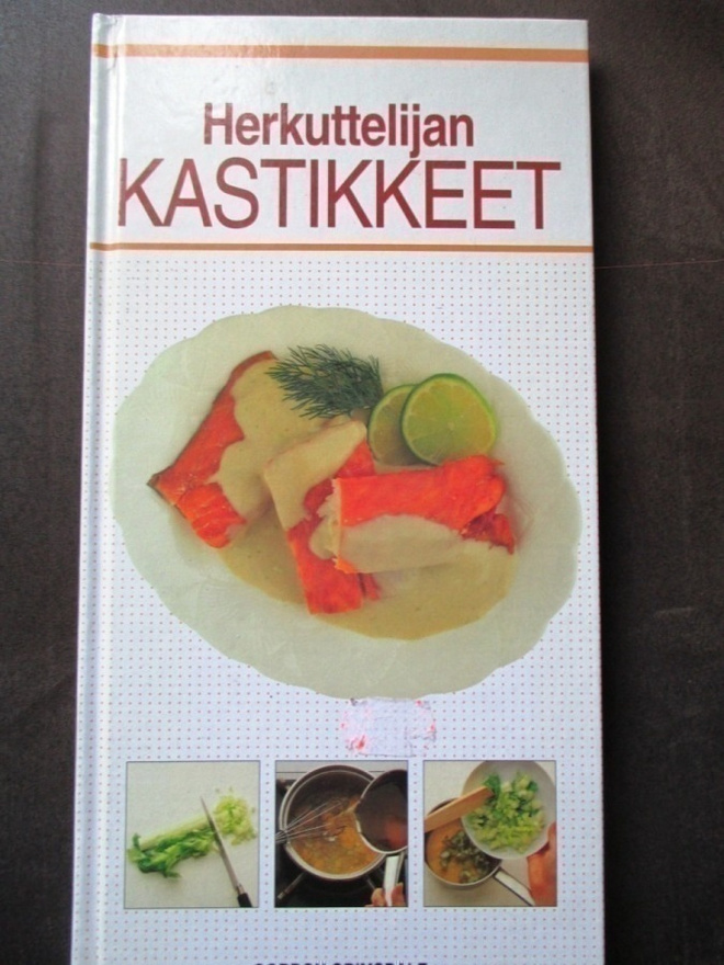 Keittokirjoja 3€ kpl