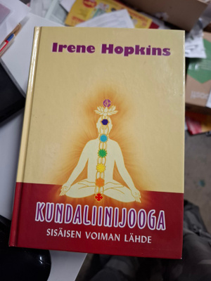 Irene Hopkins Kundaliinijooga sisäisen voiman lähde