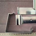 Sinkityt teräsklipit, koukut; steel clips/brackets - pikkukuva 1