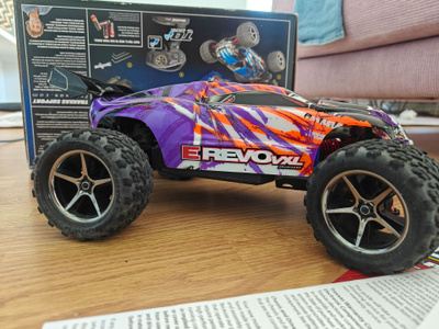 Radio-ohjattava auto Traxxas E-Revo VXL