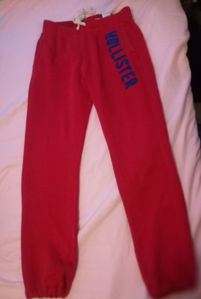 Hollister- kollarit housut punaiset koko M/L
