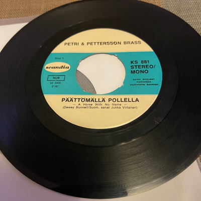 PETRI & PETTERSSON BRASS: Päättömällä…* Mulle tehty… * FIN