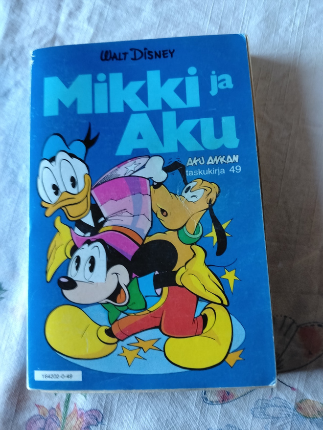 aku taskukirja 49