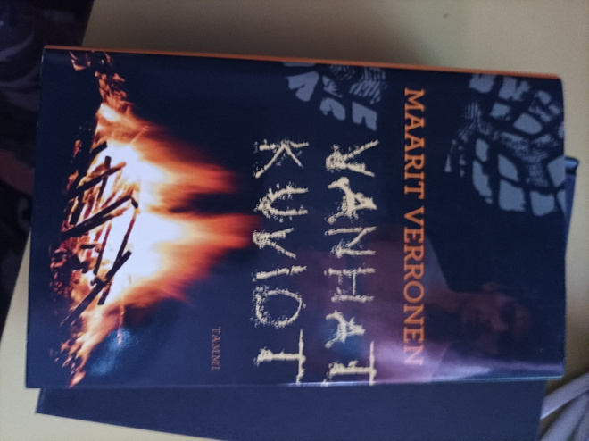 Maarit Verronen  Vanhat kuviot