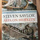 Steven Saylor: Arpa on heitetty, Tammi 2006, 1.p., 2 kuvaa - pikkukuva 1