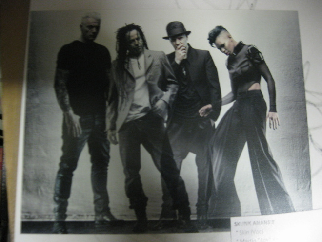 SKUNK ANANSIE - PROMOKUVA KOKO BÄNDIN NIMMAREILLA