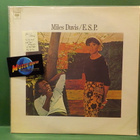 MILES DAVIS - E.S.P. M-/EX+ U.S 70´S REISSUE LP - pikkukuva 1