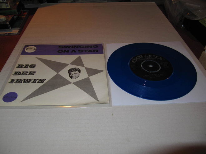 Big Dee Irwin 7" Swinging On A Star, PS v.1963 BLUE VINYL !