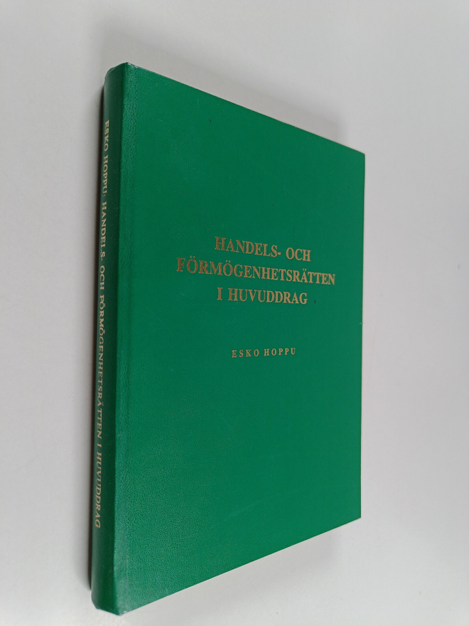 Esko Hoppu : Handels- och förmögenhetsrätten i huvuddrag