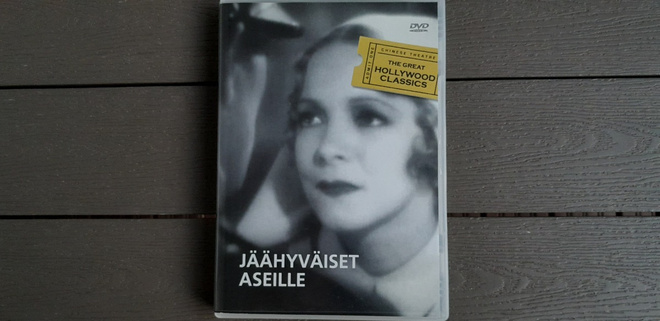 DVD: Jäähyväiset Aseille (Gary Cooper, Helen Hayes 1932/?)