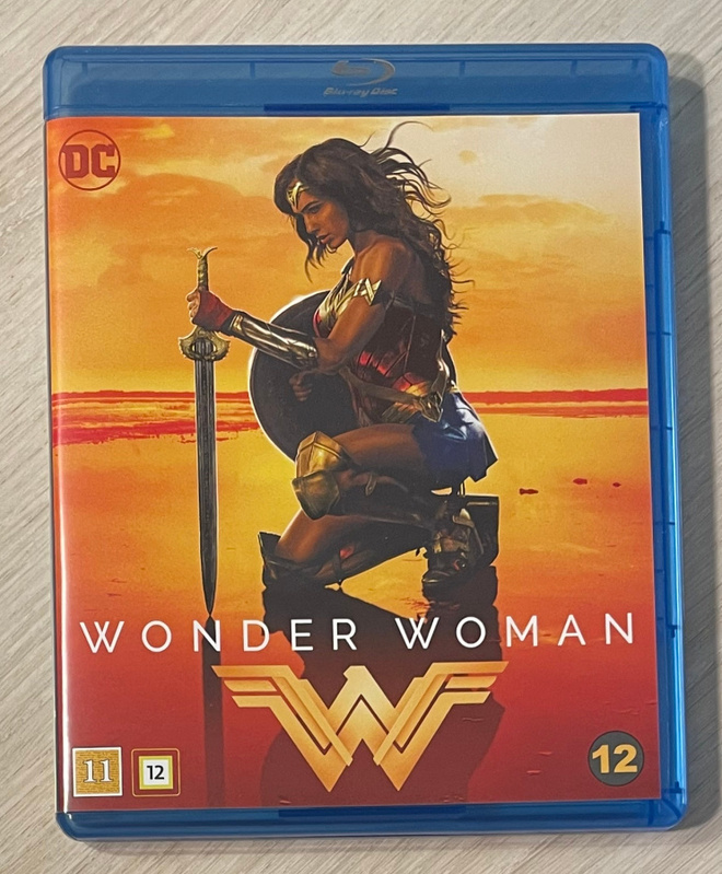 Wonder Woman (2017) Gal Gadot (UUSI)