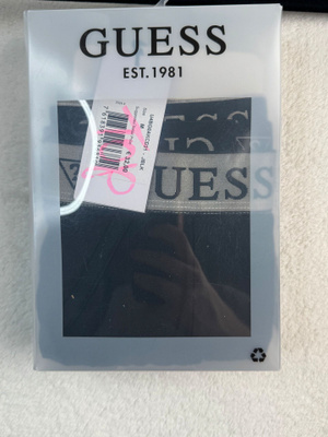 GUESS miesten bokserit, koko M – uudet pakkauksessa
