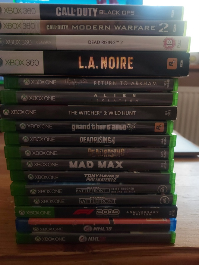 Kasa Xbox one & Xbox 360 Pelejä