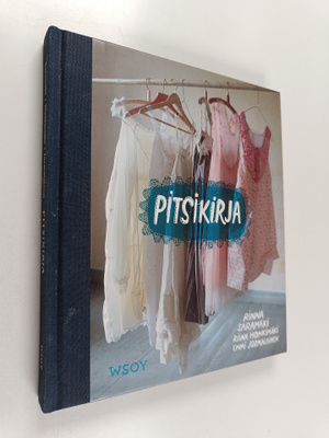 Riina Honkimäki ym. : Pitsikirja