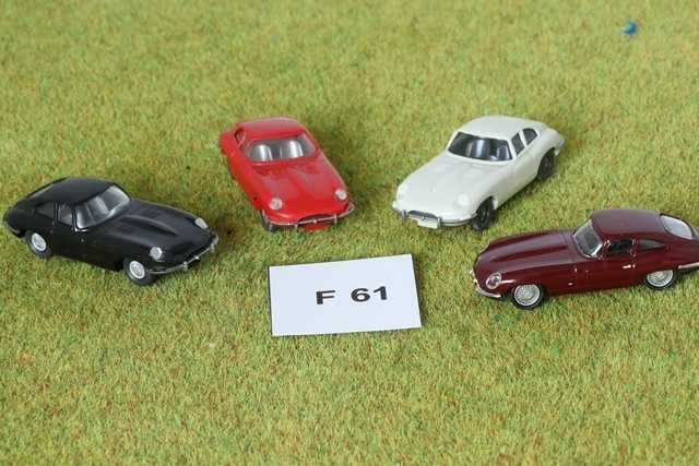 #F61 Pienoisrautatiehen Jaguar E-Type 4 kpl, 1:87