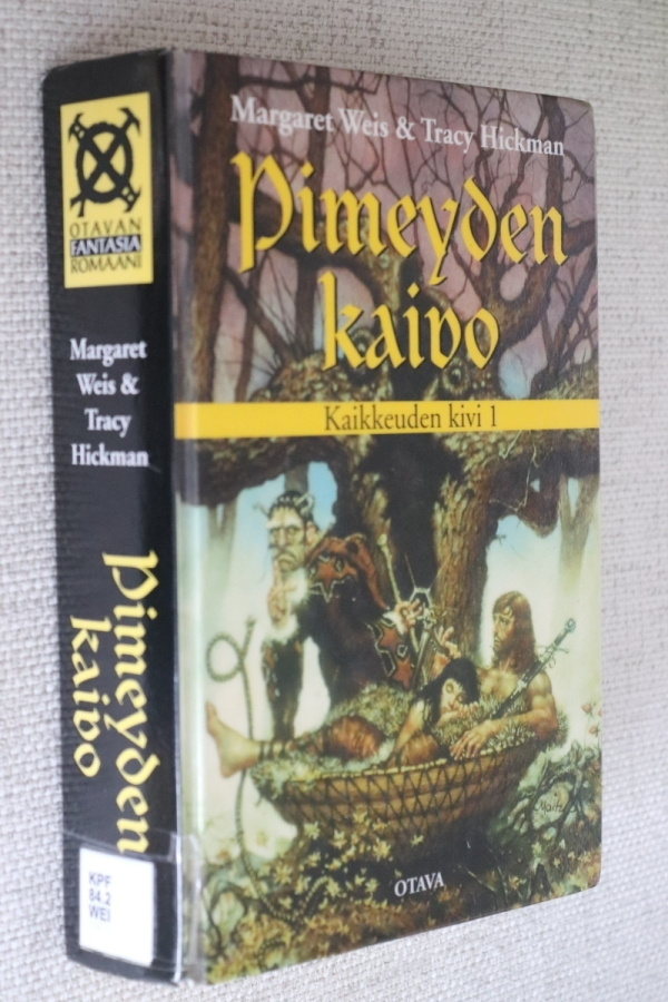 Weis - Hickman : Pimeyden kaivo ( Kaikkeuden kivi 1 k.p. )