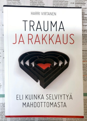 Harri Virtanen - Trauma ja rakkaus (nid.)